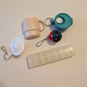 Lot of 5 Tupperware Tiny Treasures Keychains, pill box,magnet